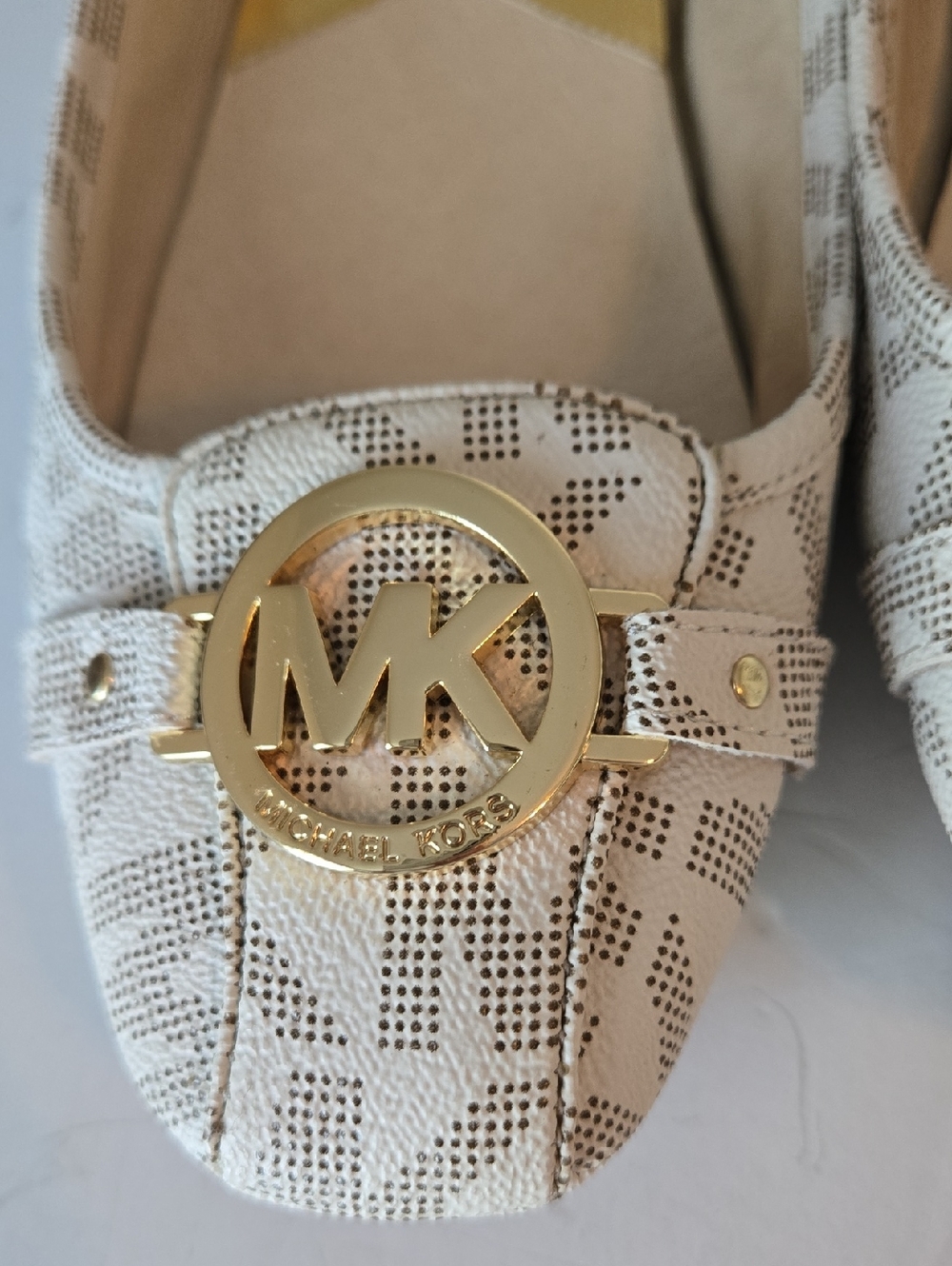 Michael Kors Flats Cream And Beige Size 10 - Picture 2 of 10